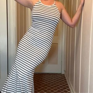 Sexy Scrunch Butt Stripped Mermaid Maxi Dress